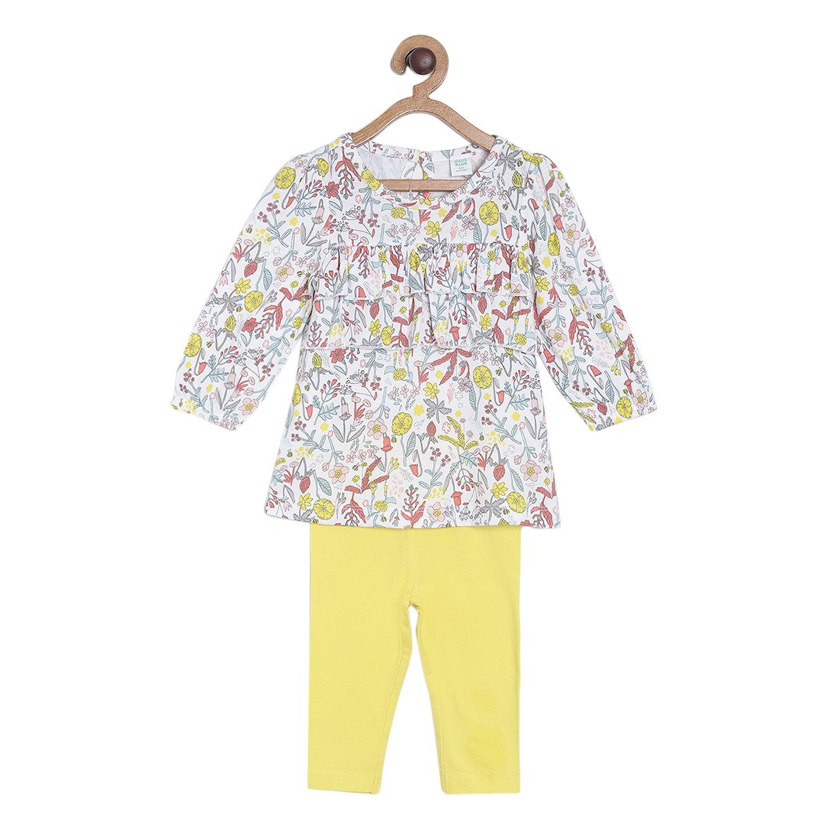 Pack of 2 knit top and knit bottom - white & yellow for New Born