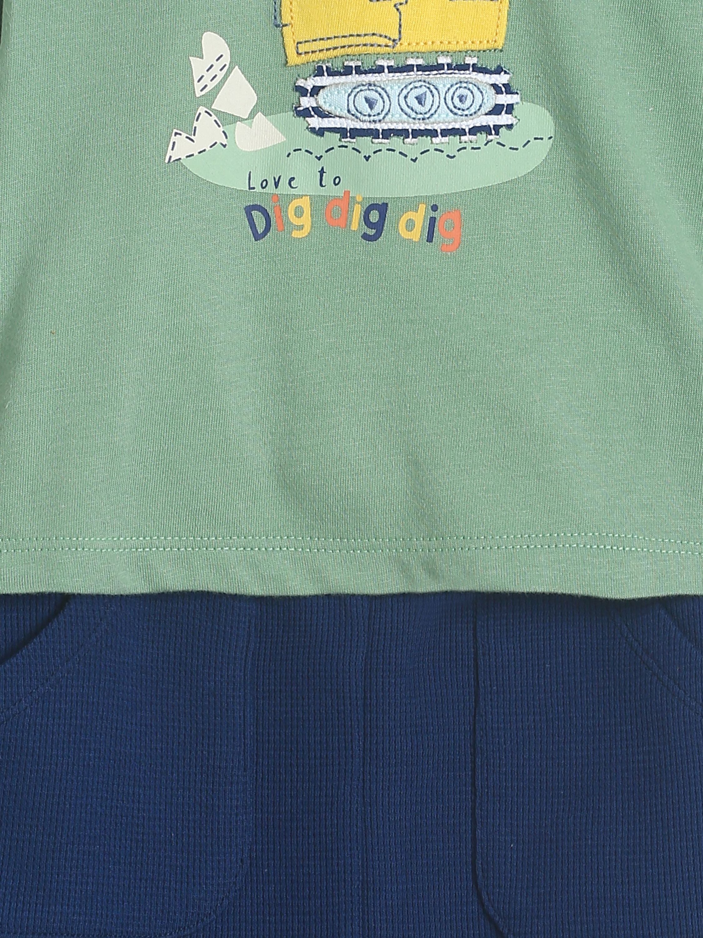 Boys Green T-Shirt and Knit Bottom