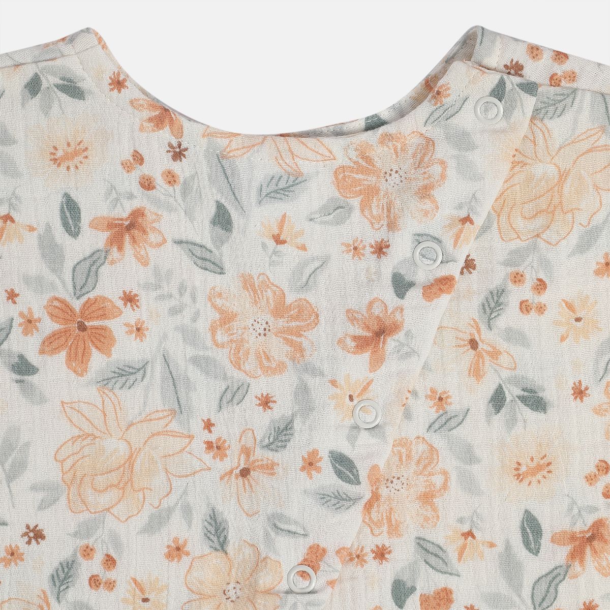 Girls White Cap Sleeve Top And Bottom