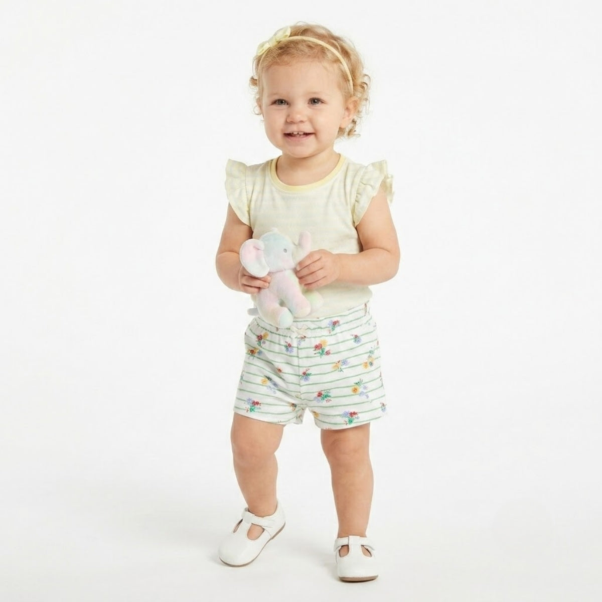 Baby girls Pack Of 3 cotton floral printed Shorts, Green, White & Pink