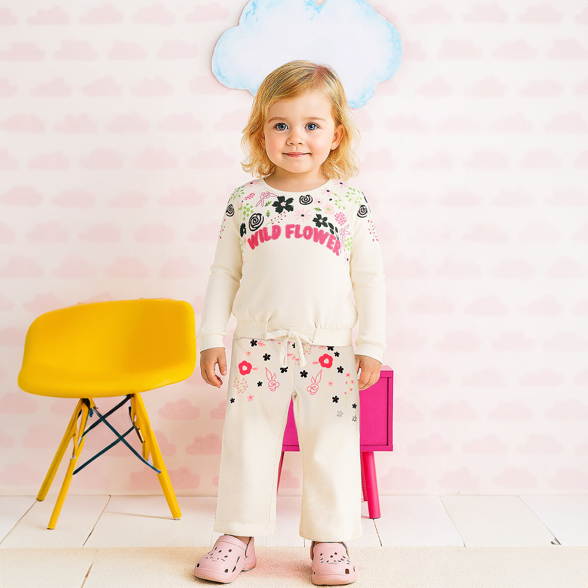 Girls Cotton Full Sleeve Floral Printed Clothing Set - White