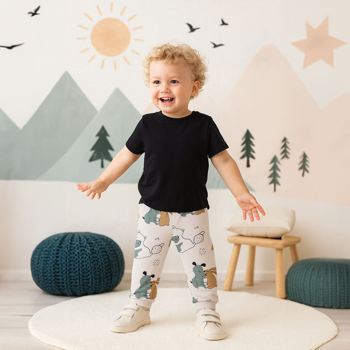 Oatmeal/Navy Newborn Boys Knit Bottom