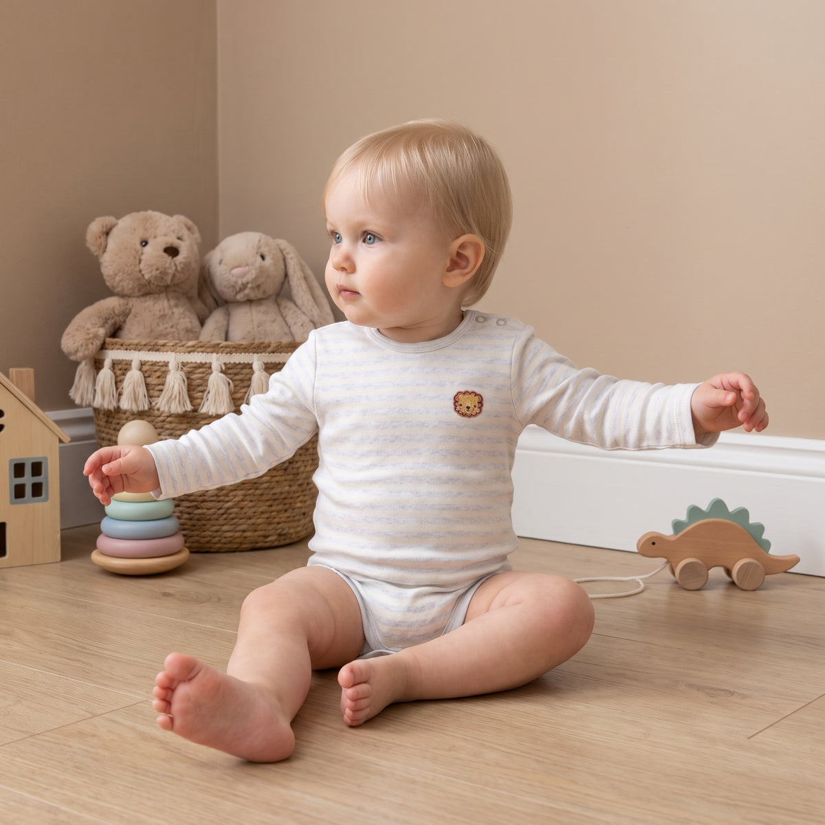 Baby Unisex Pack of 5  Gift Set with Cardigan, Multicolour