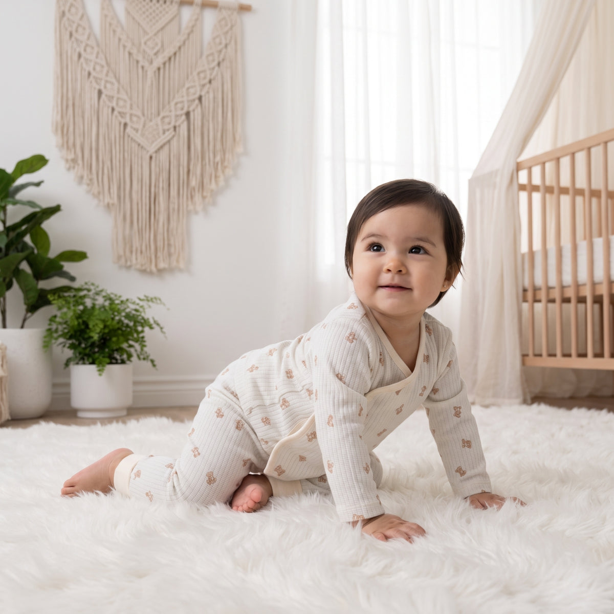 Baby Unisex Teddy Bear Printed T-Shirt And Pants Set, Cream