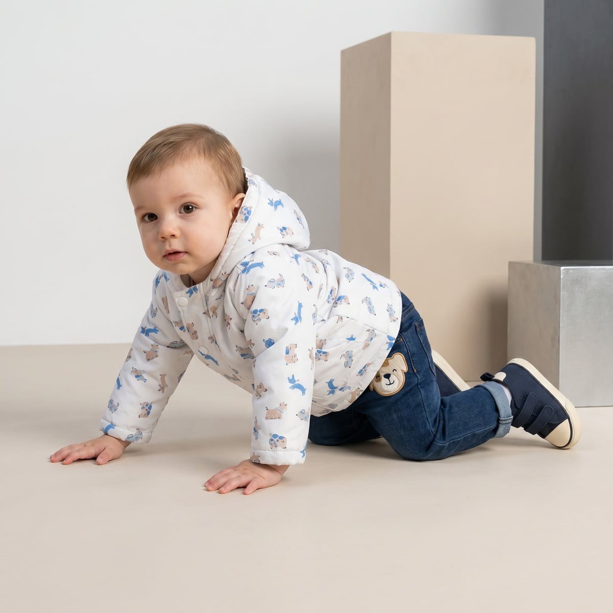 Baby Boys White Animal Printed Padded Hooded Jacket Regular Fit Casual Wear