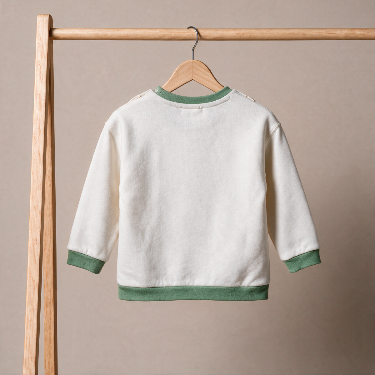 Baby Boys White Cotton Blend Forest Animal Printed Full Sleeve Sweatshirt Regular Fit Casual Wear