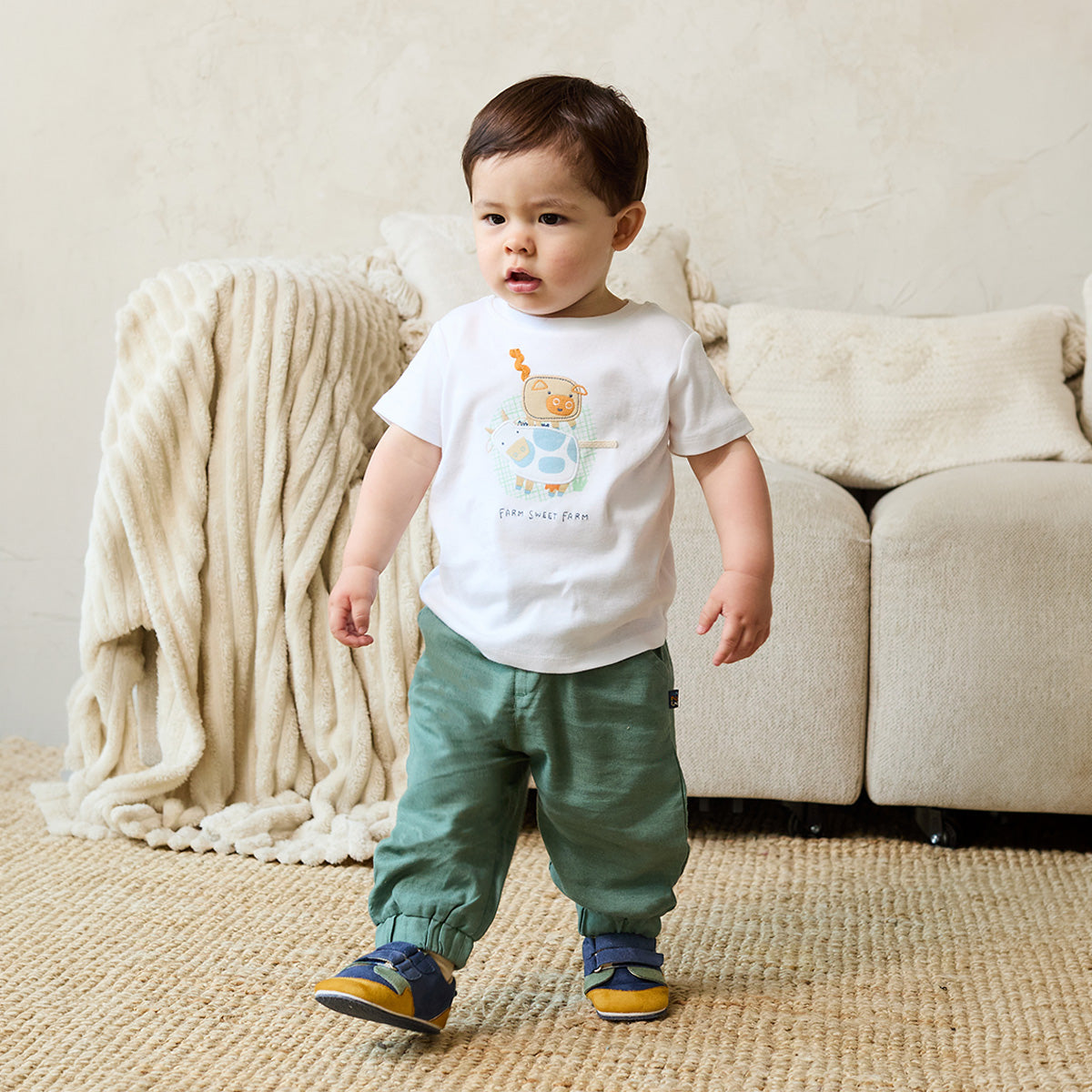 Baby Boys White Cotton Farm Animal Applique T-Shirt  Regular Fit Casual Wear