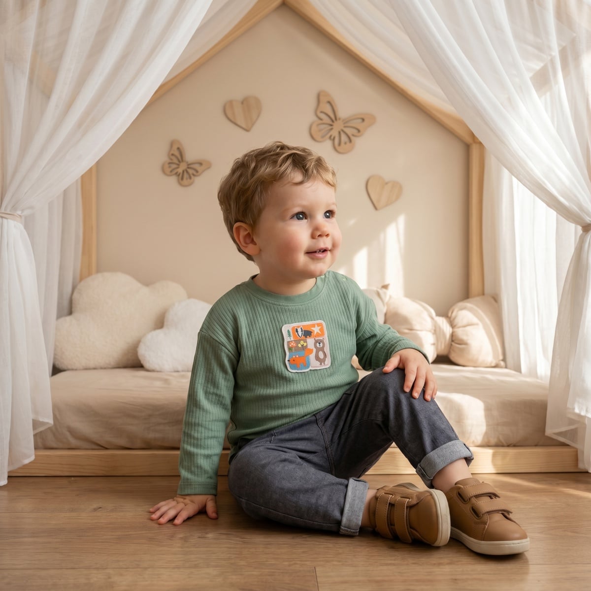 Baby Boys Sage Green Cotton Textured Woodland Animal Applique T-Shirt Regular Fit Full Sleeve Casual Wear