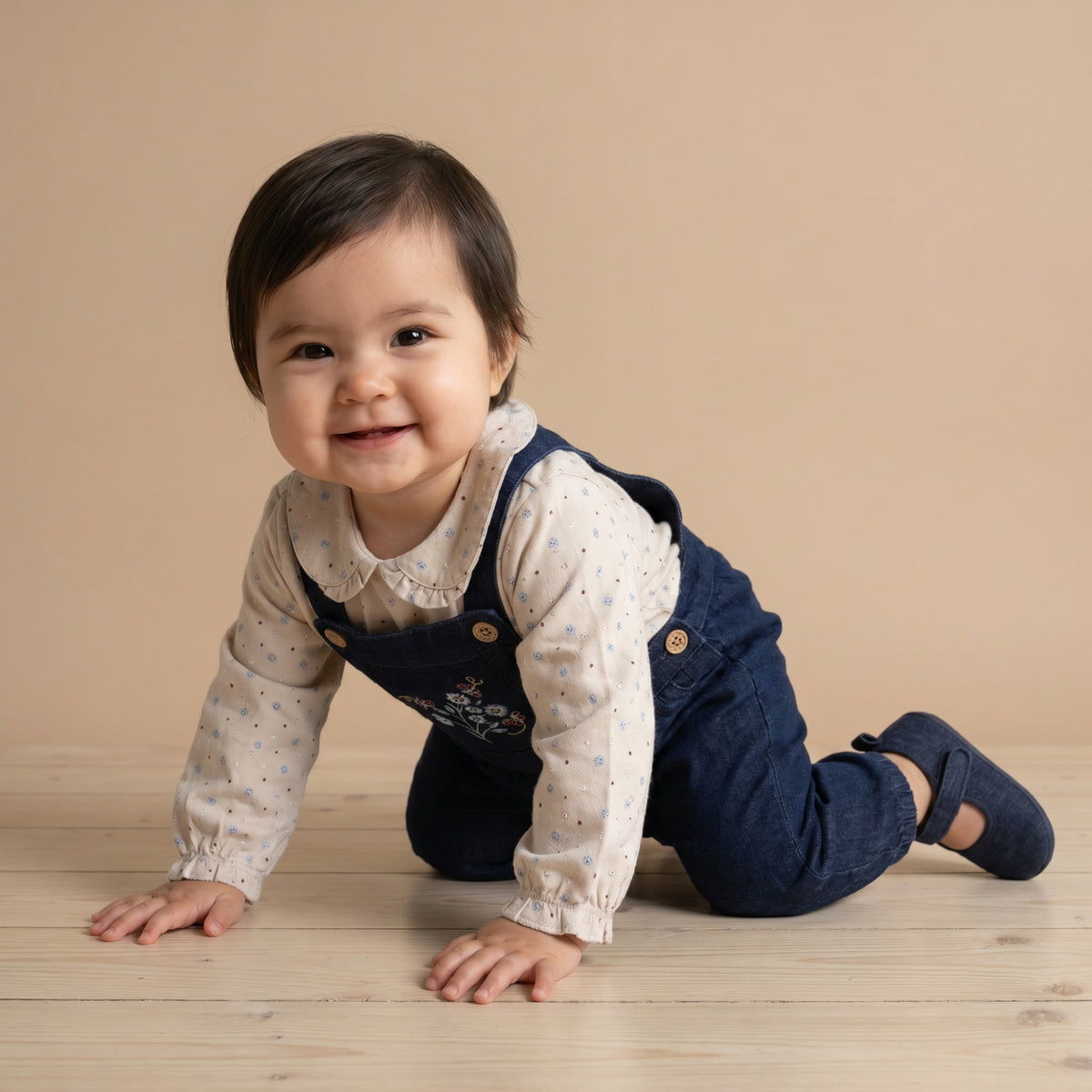 Baby Girls Beige And Navy Blue Cotton And Denim Floral Printed Embroidered Dungaree Set Regular Fit Casual Wear
