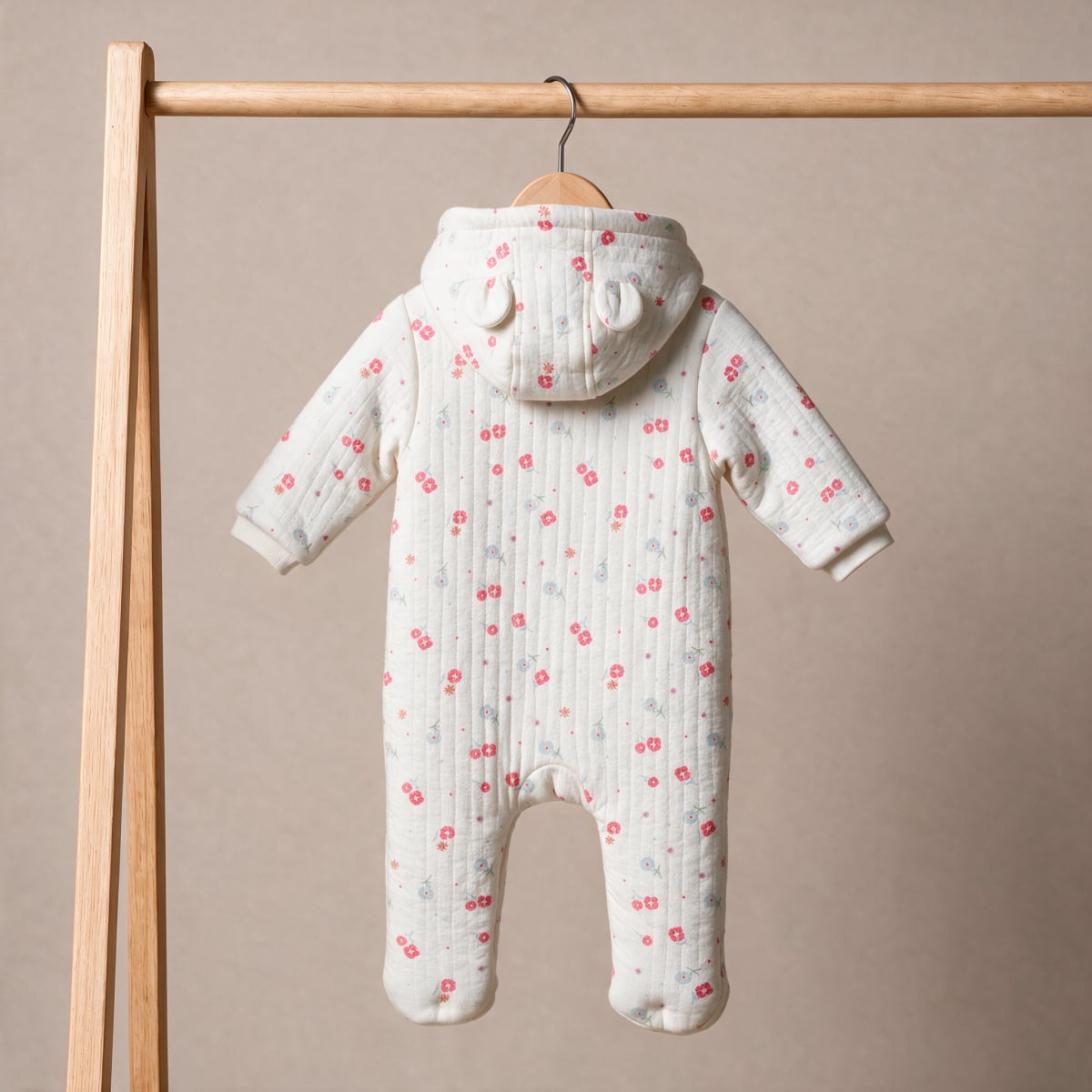 Baby Girls White Cotton Floral Printed Padded Hooded Pramsuit Regular Fit Winter Wear