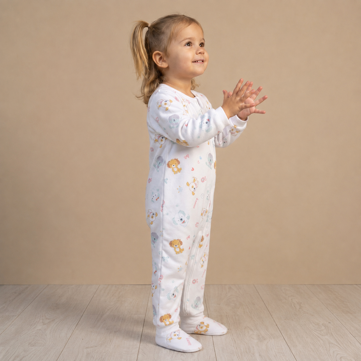 Baby Girls White Cotton Blend Animal Printed Sleepsuit Regular Fit Casual Wear