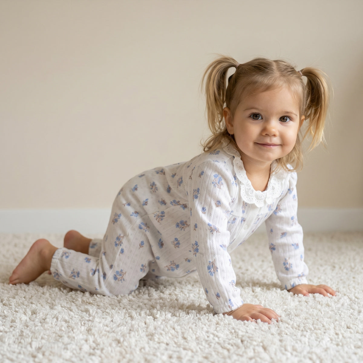 Baby Girls White Cotton Floral Printed Lace Collar Footed Sleepsuit Regular Fit Casual Wear