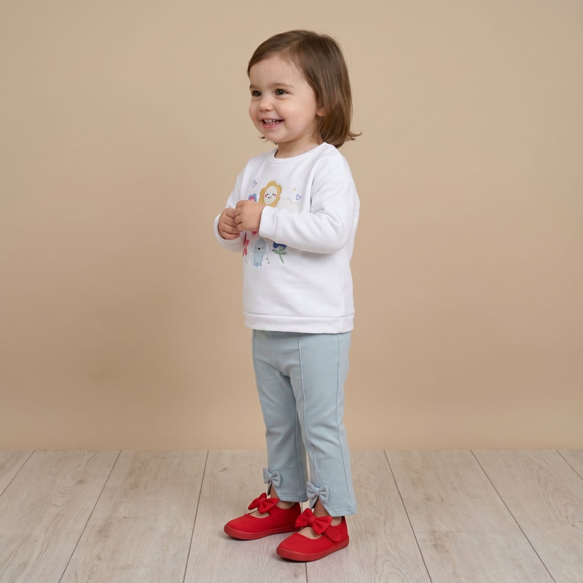 Baby Girls White Cotton Blend Floral And Puppy Applique Sweatshirt Regular Fit Casual Wear