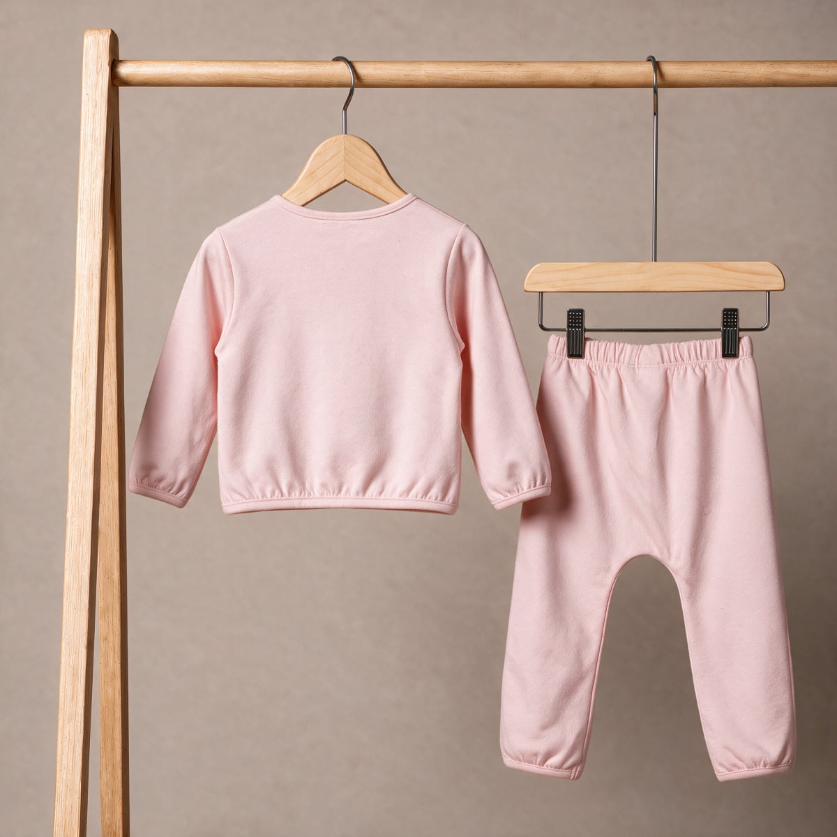 Baby Girls Pink Cotton Blend Dove Heart Printed Top And Knit Bottom Set Regular Fit Casual Wear