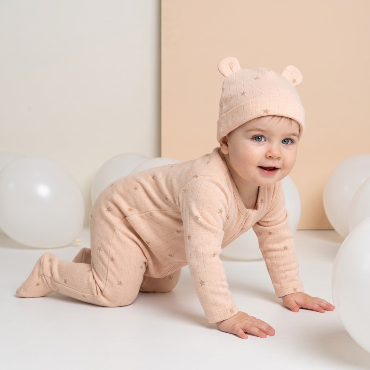 Baby Unisex Peach Cotton Star Printed Sleepsuit with Cap Regular Fit Nightwear Set