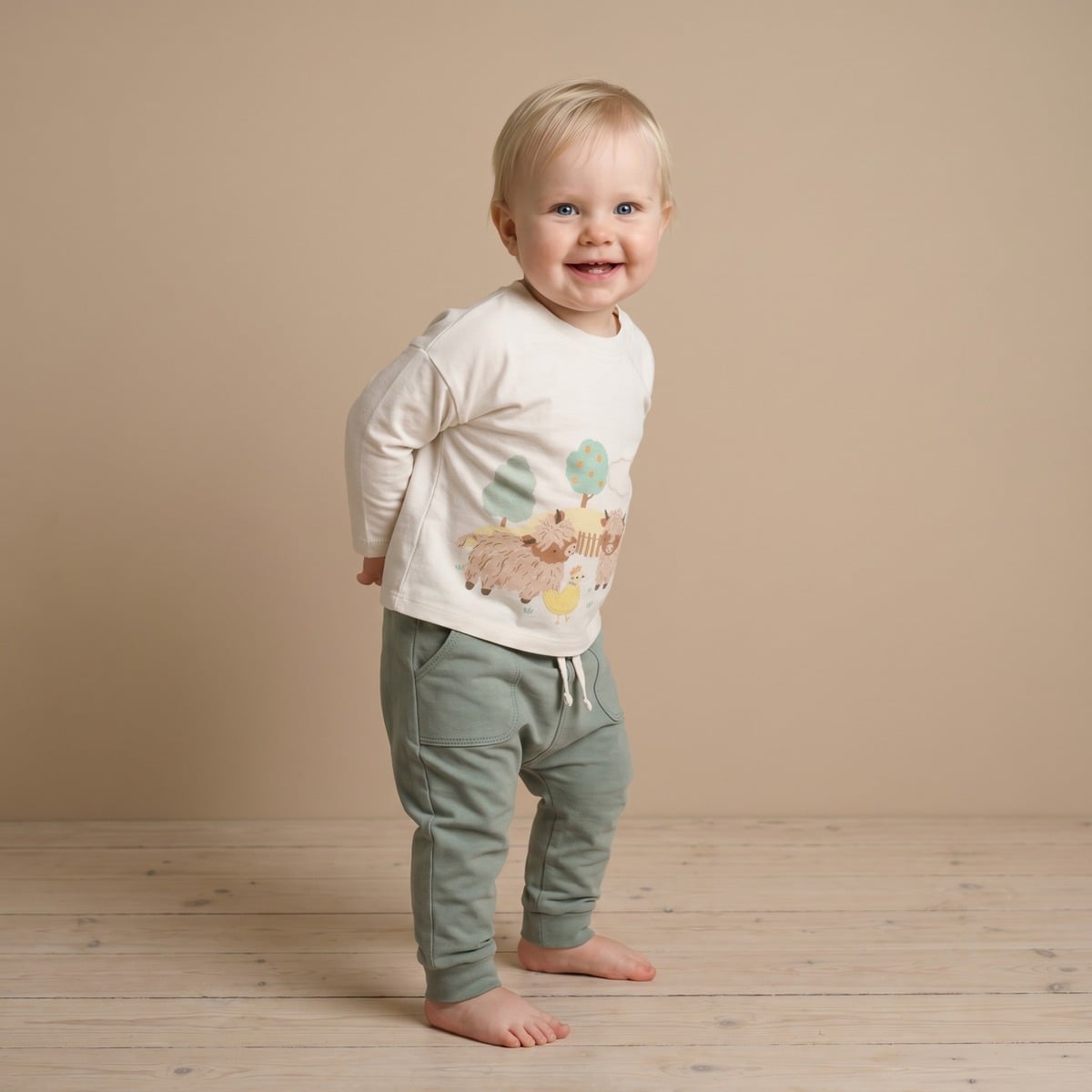 Baby Unisex Cream Cotton Blend Farm Animal Printed And Embroidered Full Sleeve T-Shirt Regular Fit Casual Wear