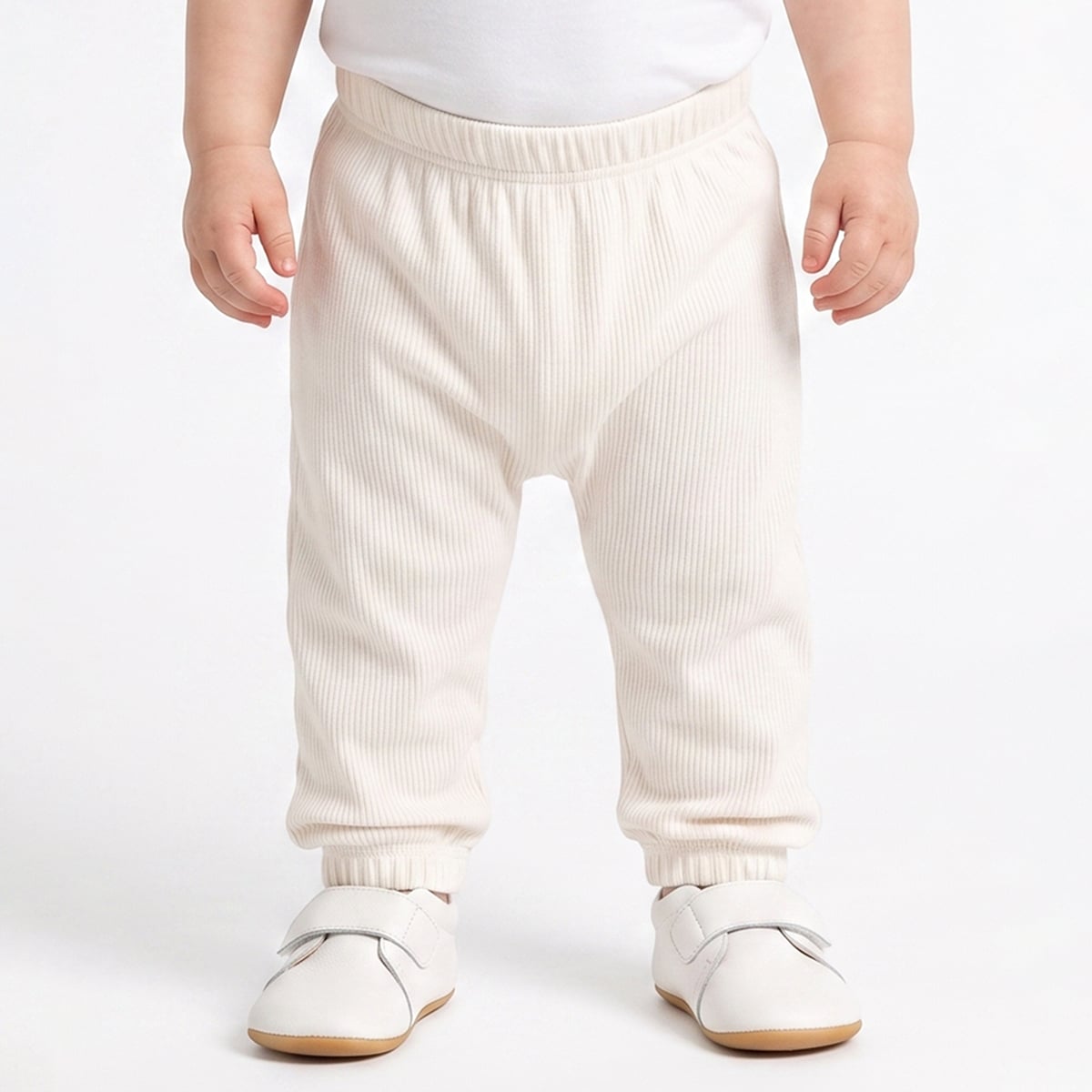 Baby Boys Off-White And Light Grey Cotton Lion Printed Knit Bottoms Pack Of 2 Regular Fit Casual Wear