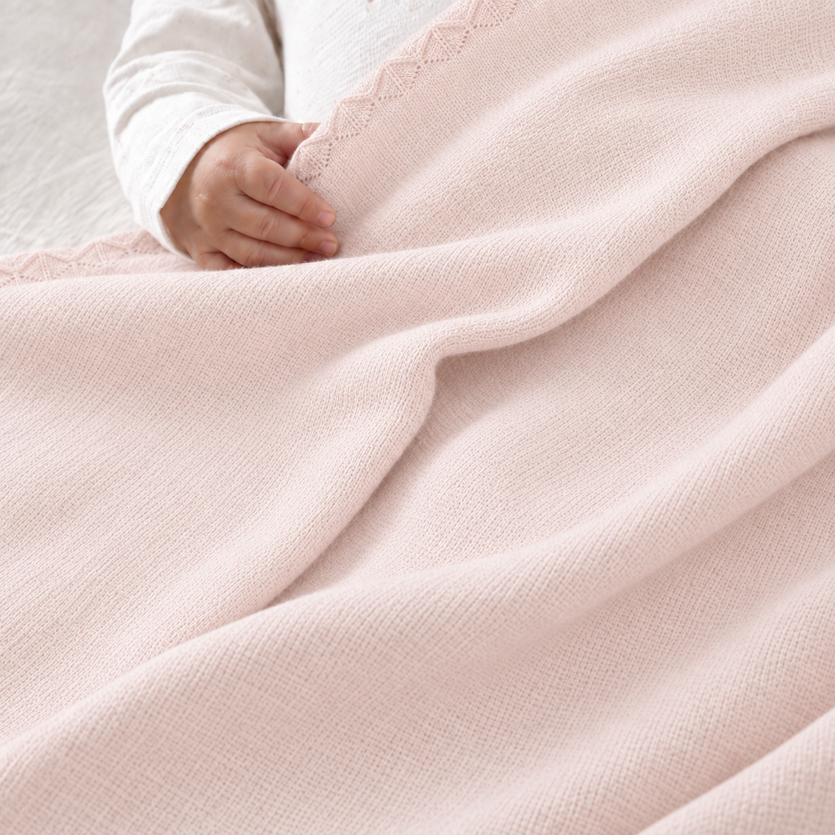 Baby Girls Printed Sleepsuit with Cap & Blanket Gift Set, Off White & Blush Pink
