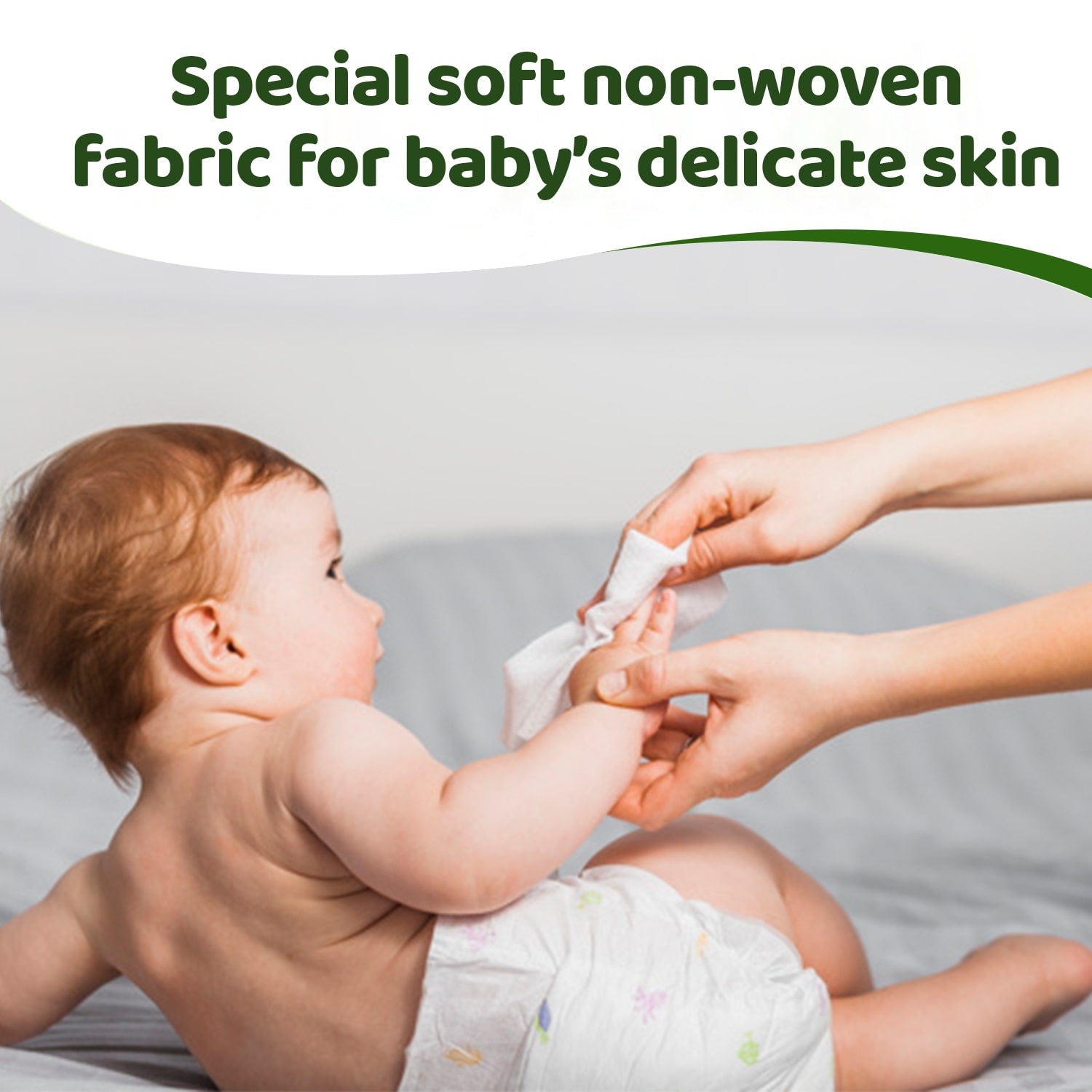 Chicco Soft Cleansing Wipes With Flap Cover - 72 Wipes