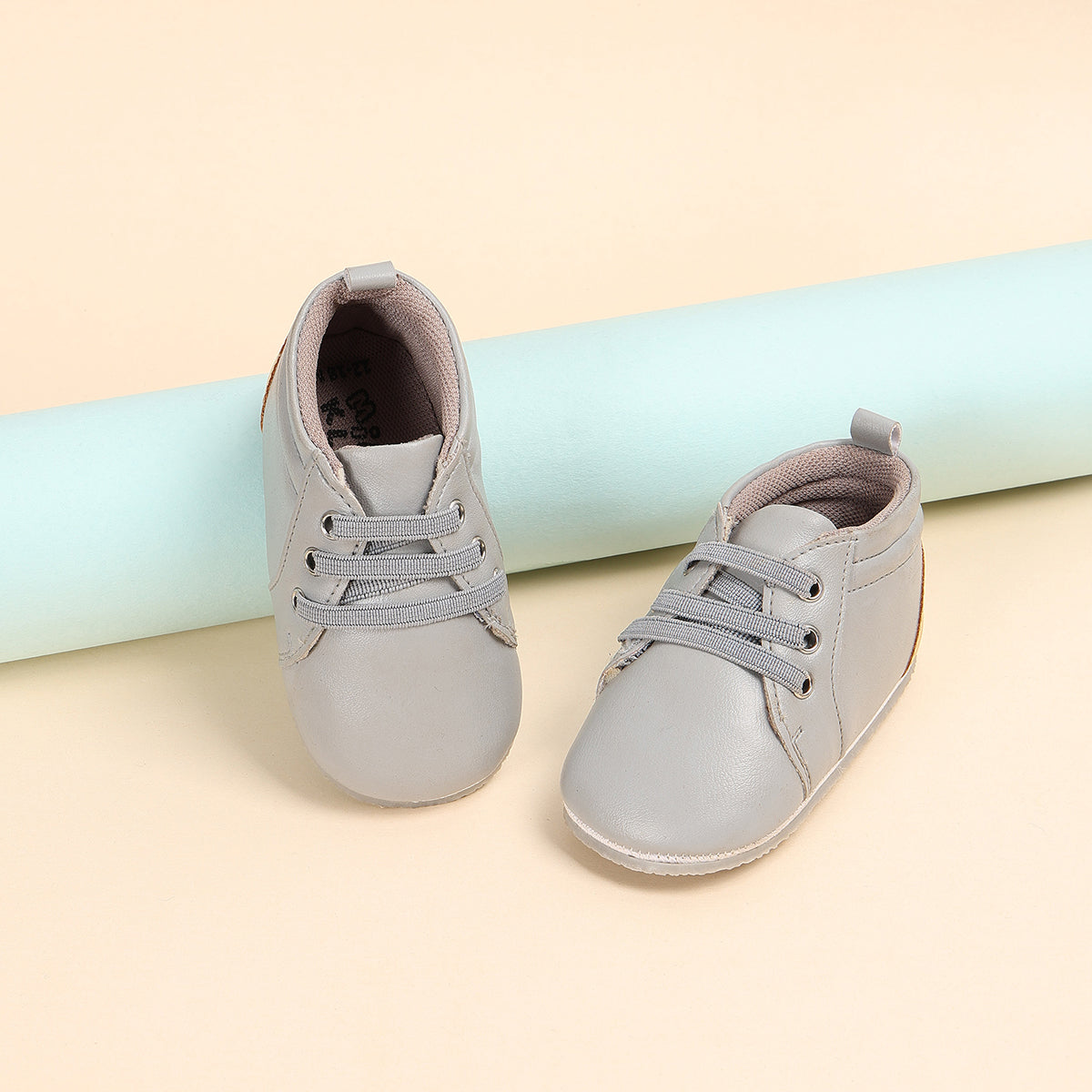 Unisex White Boots