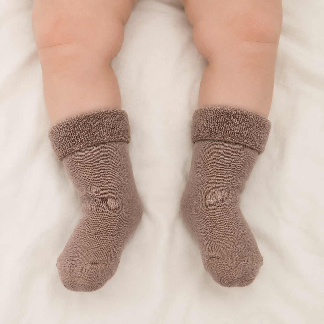 Baby Boys Green Cream And Taupe Cotton Blend Solid Socks Pack Of 4 Casual Wear