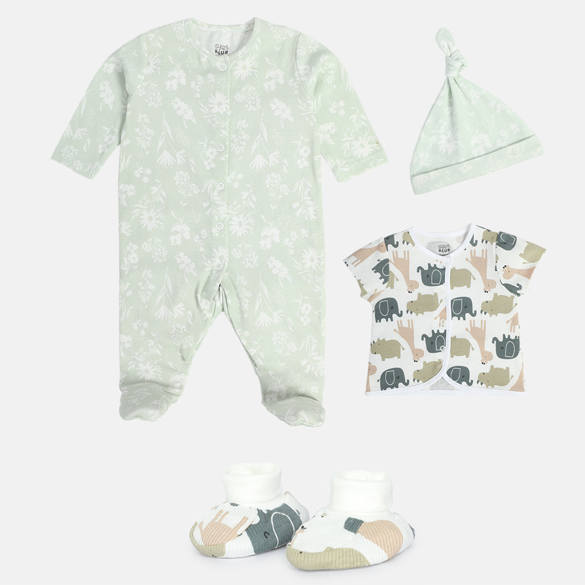 Girls Multi Sleepsuit,Fov,Cap & Booties Set