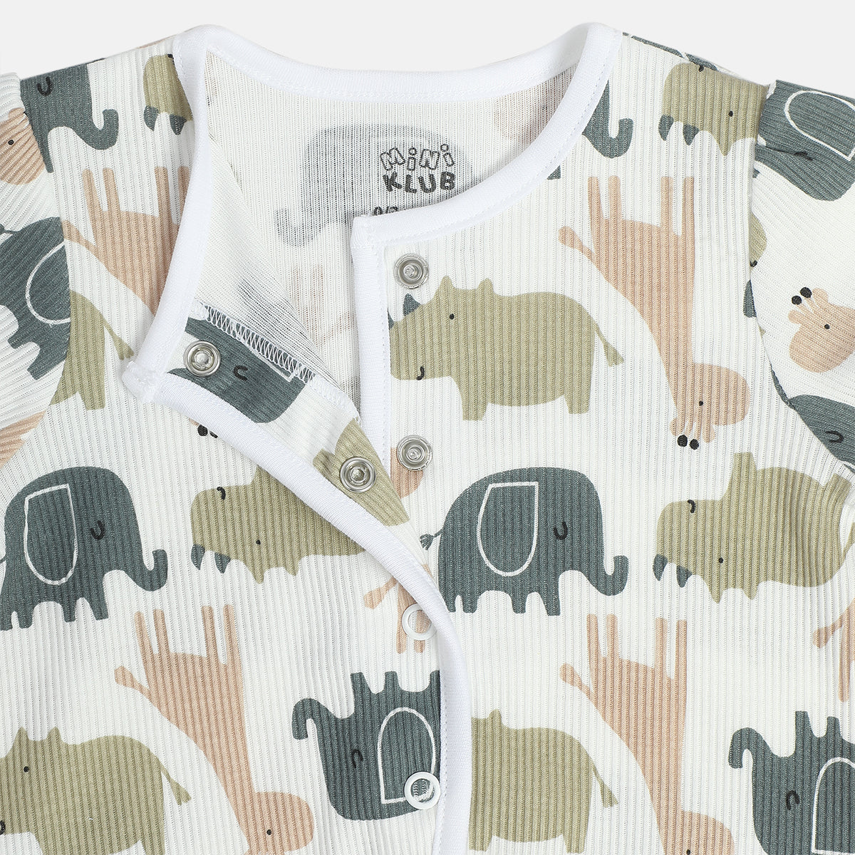 Girls Multi Sleepsuit,Fov,Cap & Booties Set