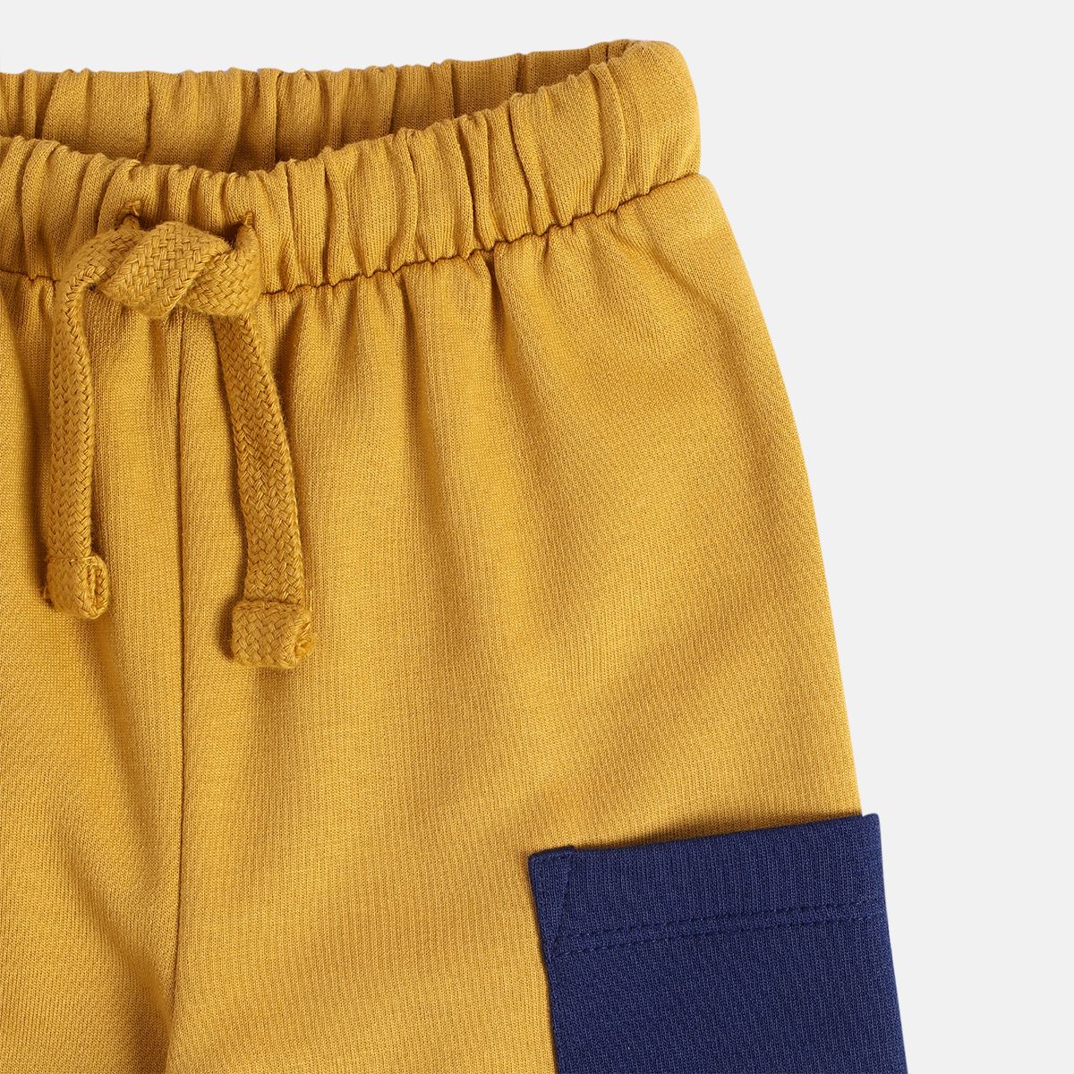 Boys Cotton Full Sleeves Colourblocked Clothing Set - White & Yellow