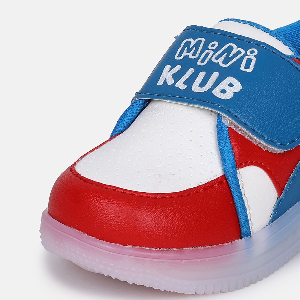 Boys Red And White Light Shoes