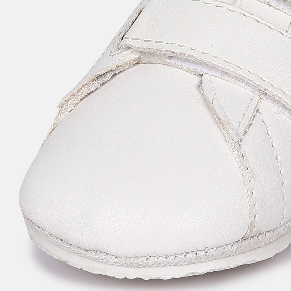 Boys White Blue Shoes