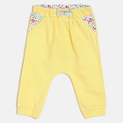 Baby Girls Yellow Solid Cotton Knit Bottom Regular Fit Casual Baby Bottom