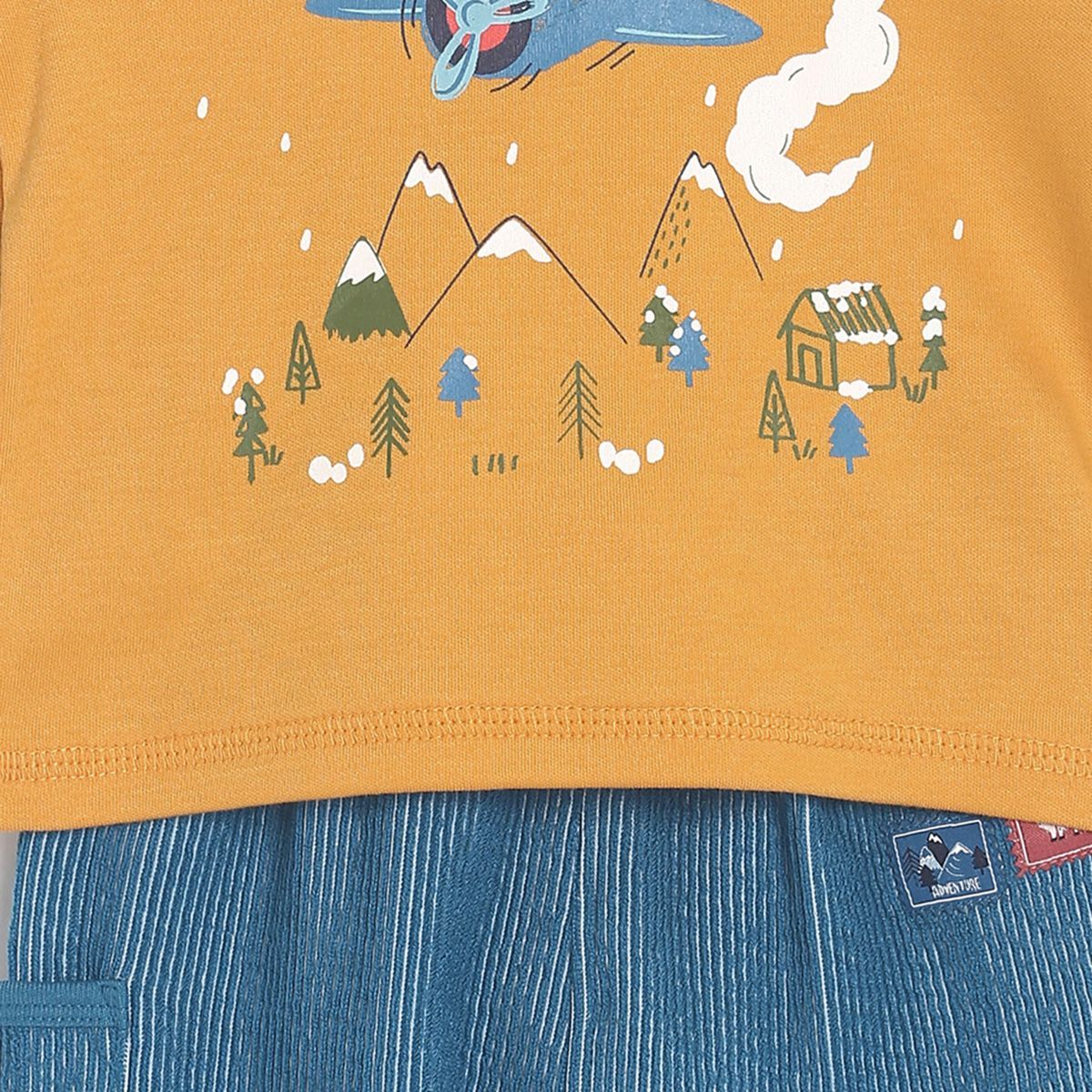 Multi T-Shirt & Knit Bottom