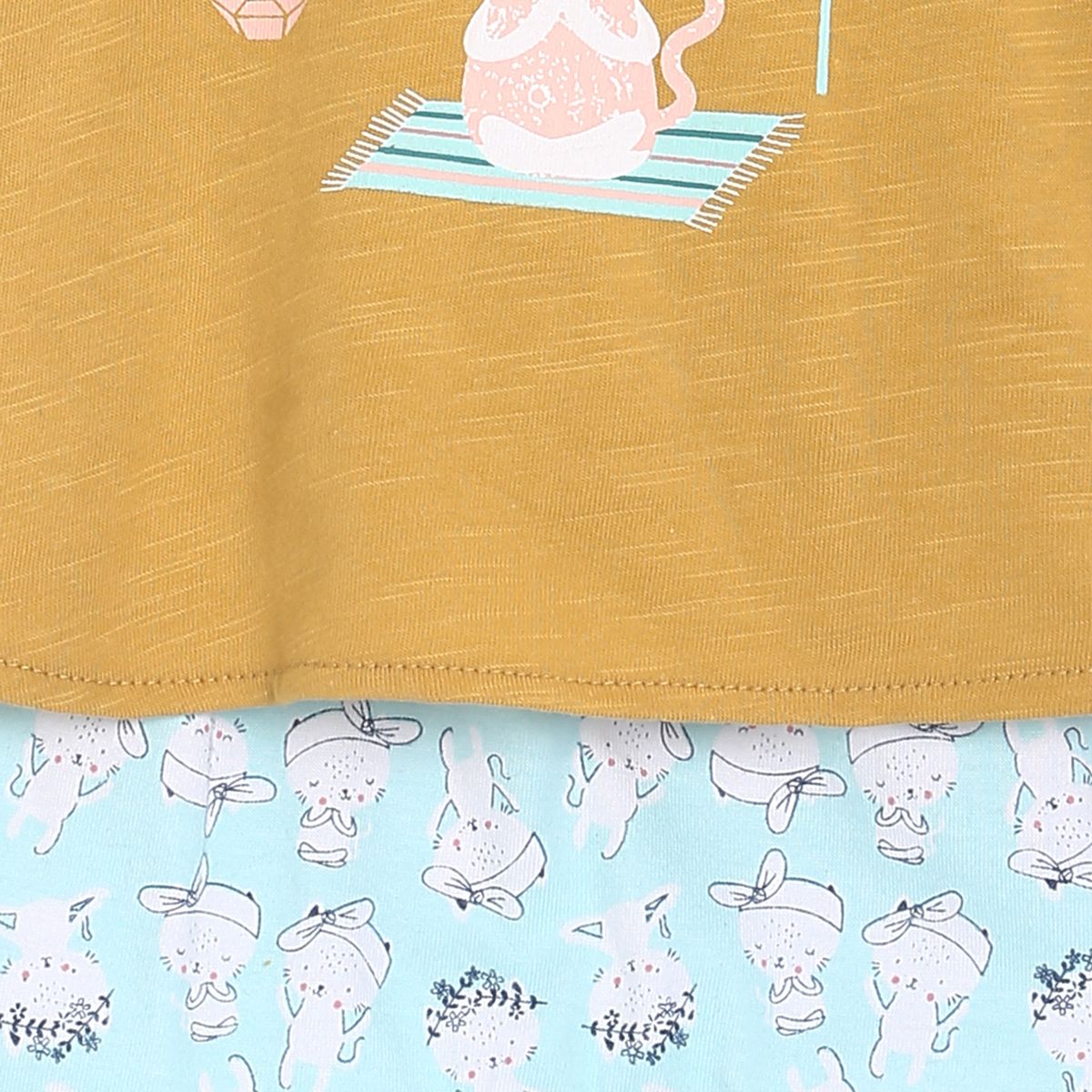 Multicolour Top & Knit Bottom