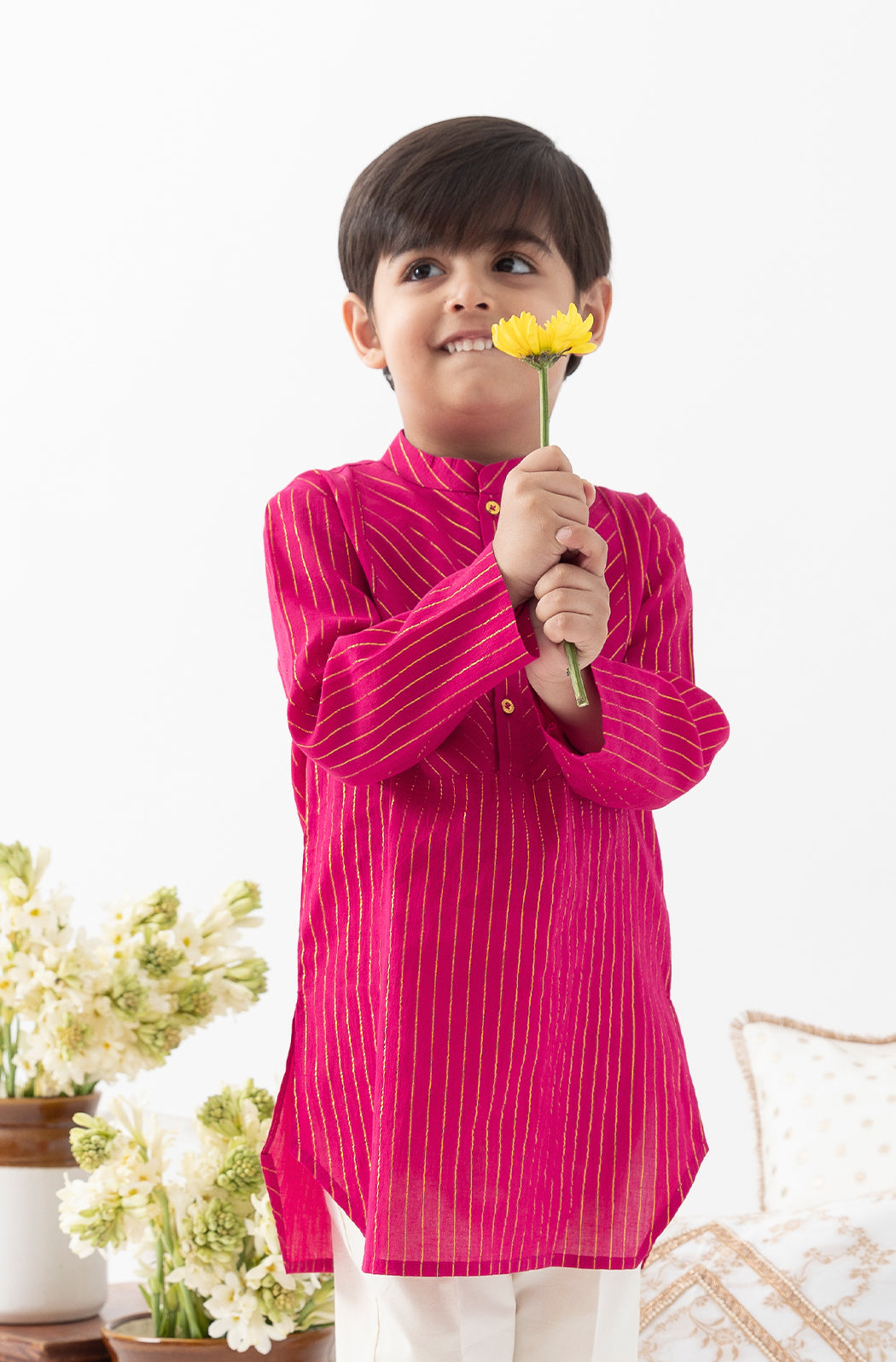 Tiber Taber Boys Printed Kurta and Pyjama Set, Red
