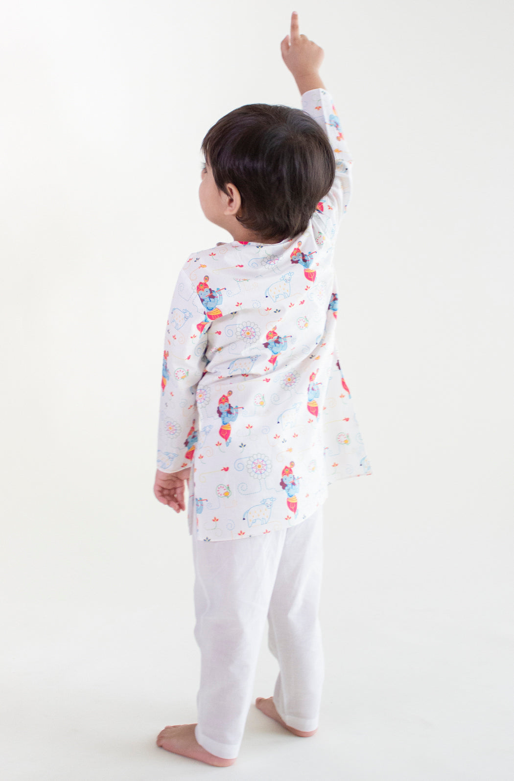 Tiber Taber Boys Printed Kurta and Pyjama Set, White